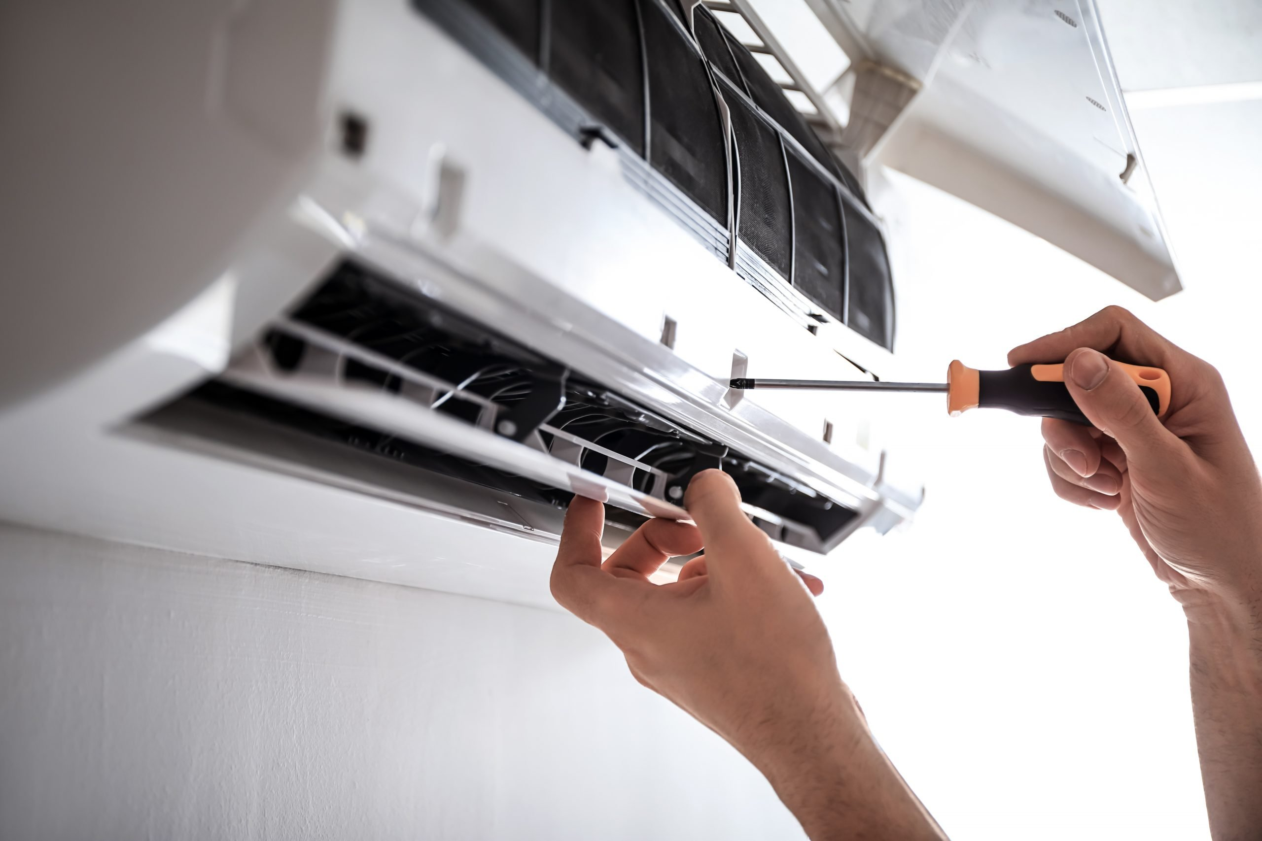 Benefits of Regular AC Maintenance and Cleaning